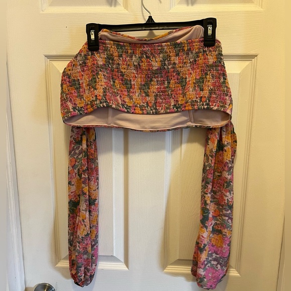 SOLD!!!Wild Fable Balloon Long Sleeve Off The Shoulder Top - Picture 5 of 8